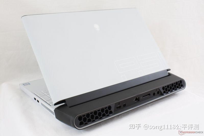 电竞本Alienware Area-51m 评测：干掉蓝天！ - 知乎