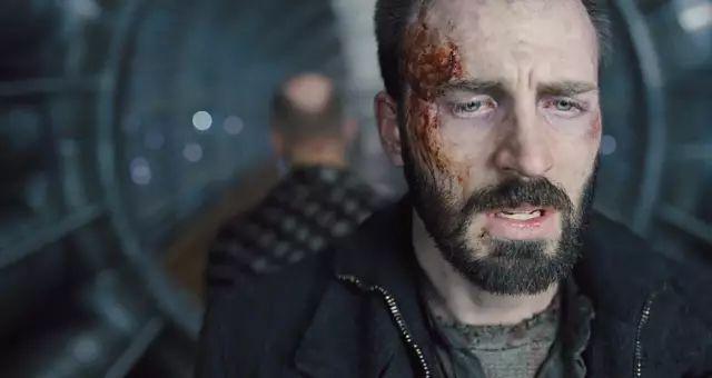 比如"美国队长"饰演的反叛者领袖.