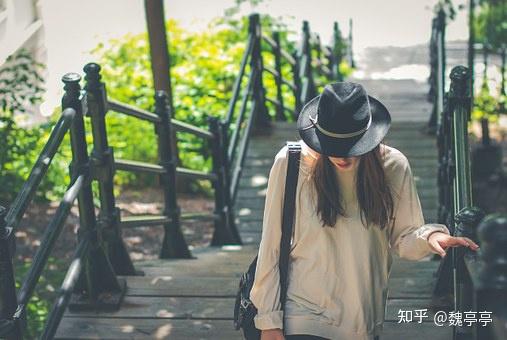 男人對你動情 會有的三個身體反應 每日頭條