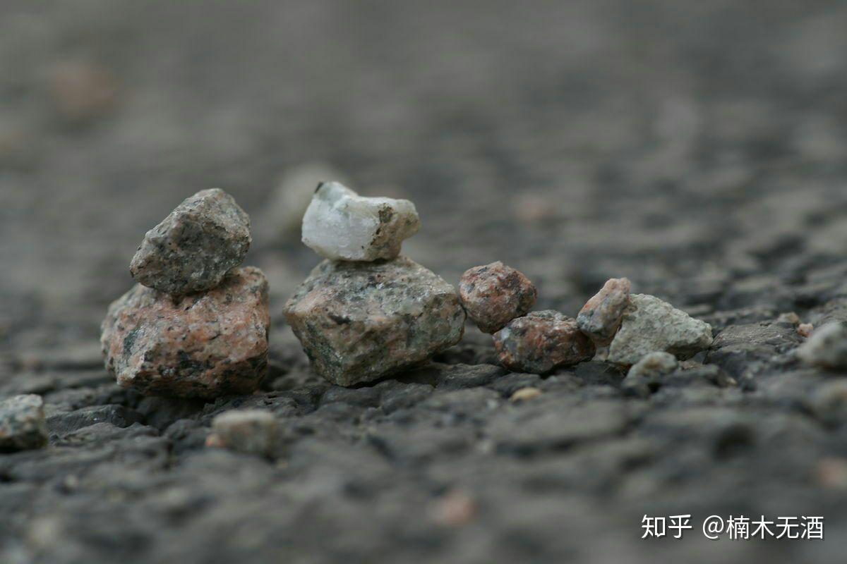 睡前故事小石头