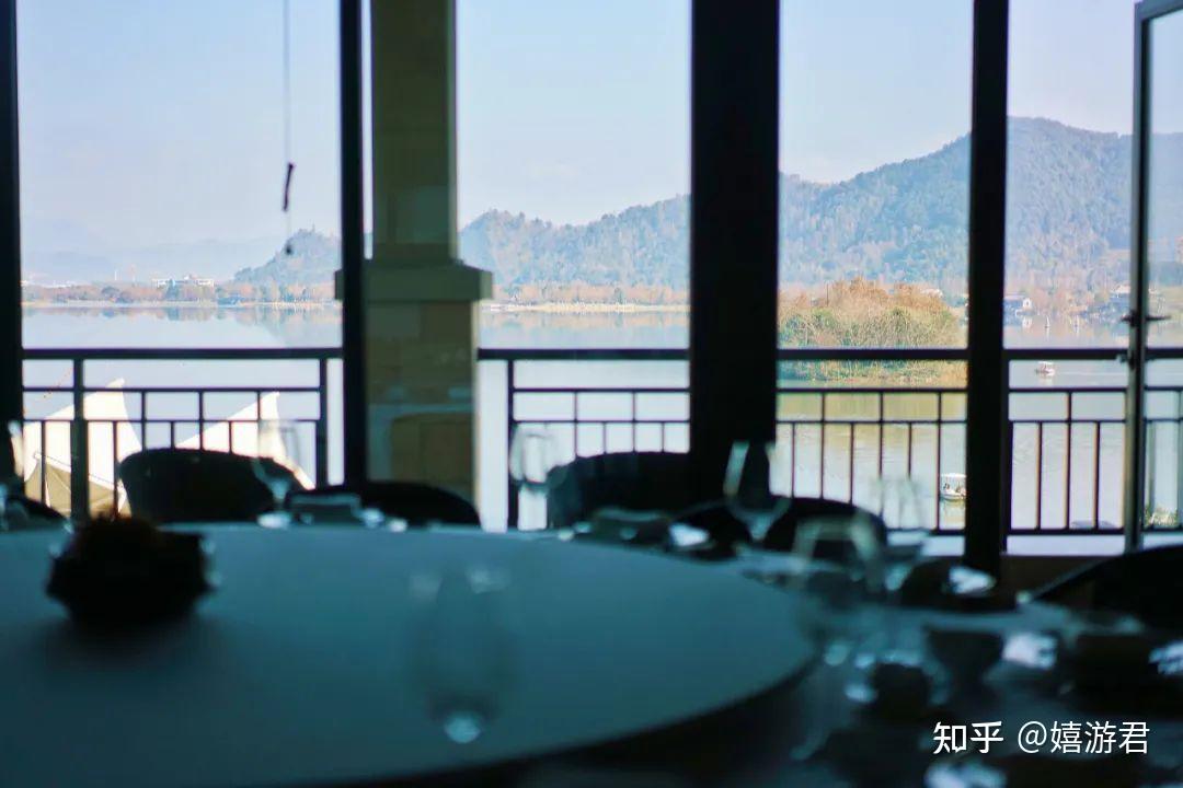 浙江临海:从人均50吃到人均1000,去打卡新荣记元宇宙