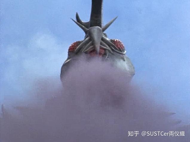 来自真实的宇宙的甲虫与被规训的少年