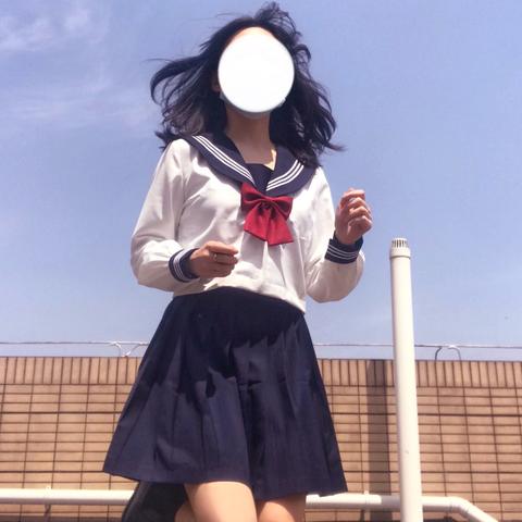 p图 哈哈哈哈哈哈 很多时候其实就穿了个小裙子不想化妆 但是又想拍照