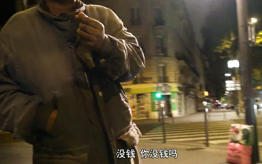 看到那些穆斯林难民,会同情吗? - 剑风三部曲的