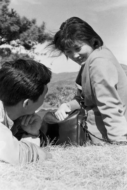 70年代高清老照片 - 知乎