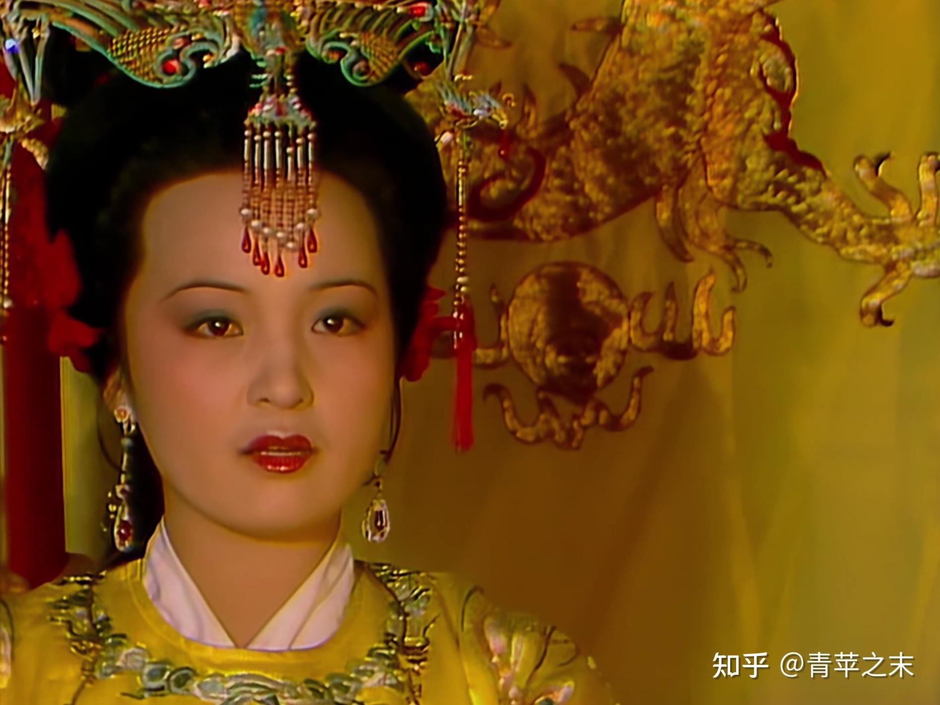 立刻有了动感,化腐朽为神奇;二来若不改,叫"怡红院"则不匹配,叫"红香