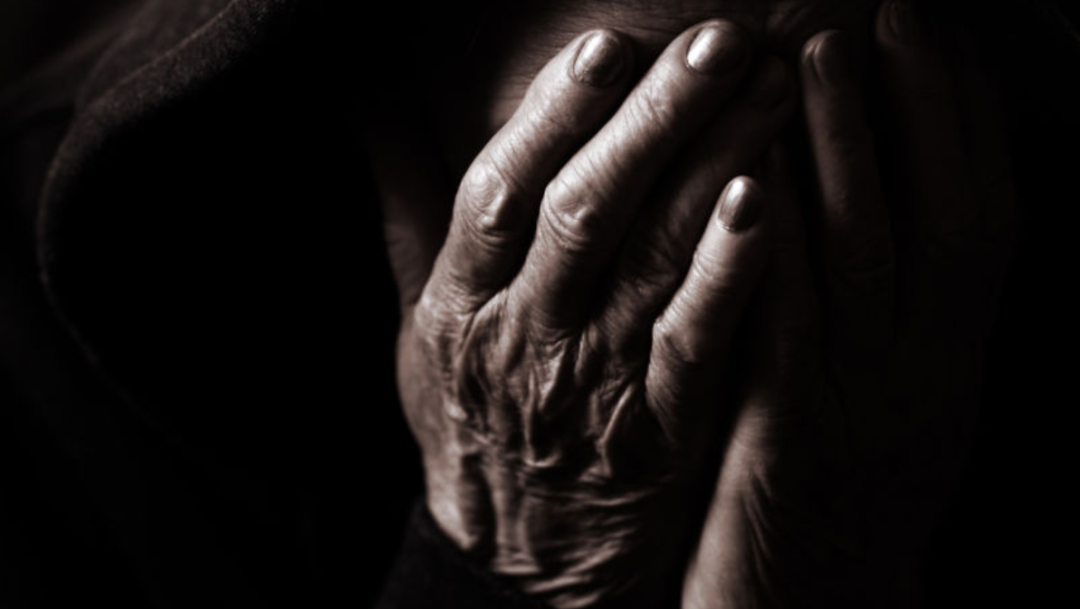 如何让自己重新活一次 v2-75c6b90a6b43fc06be9cdafb8a965386_r.jpg