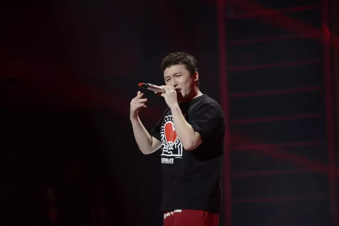 那吾克热终于dissback攻击了所有人却放过了他