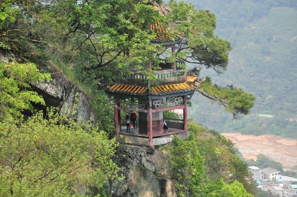 广西旅游景点推荐桂平西山旅游攻略低音号免费语音导游