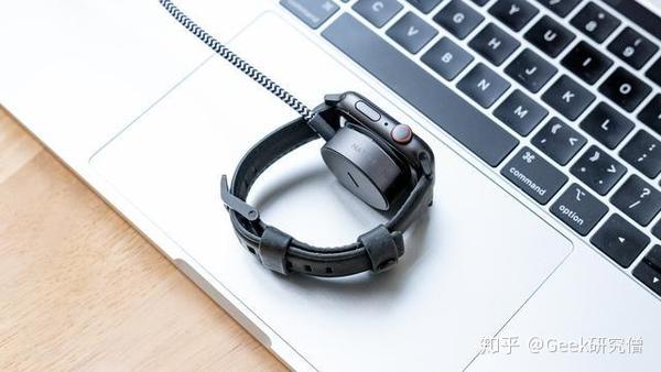 好看实用的配件推荐 让你的apple Watch 5 体验加分 知乎