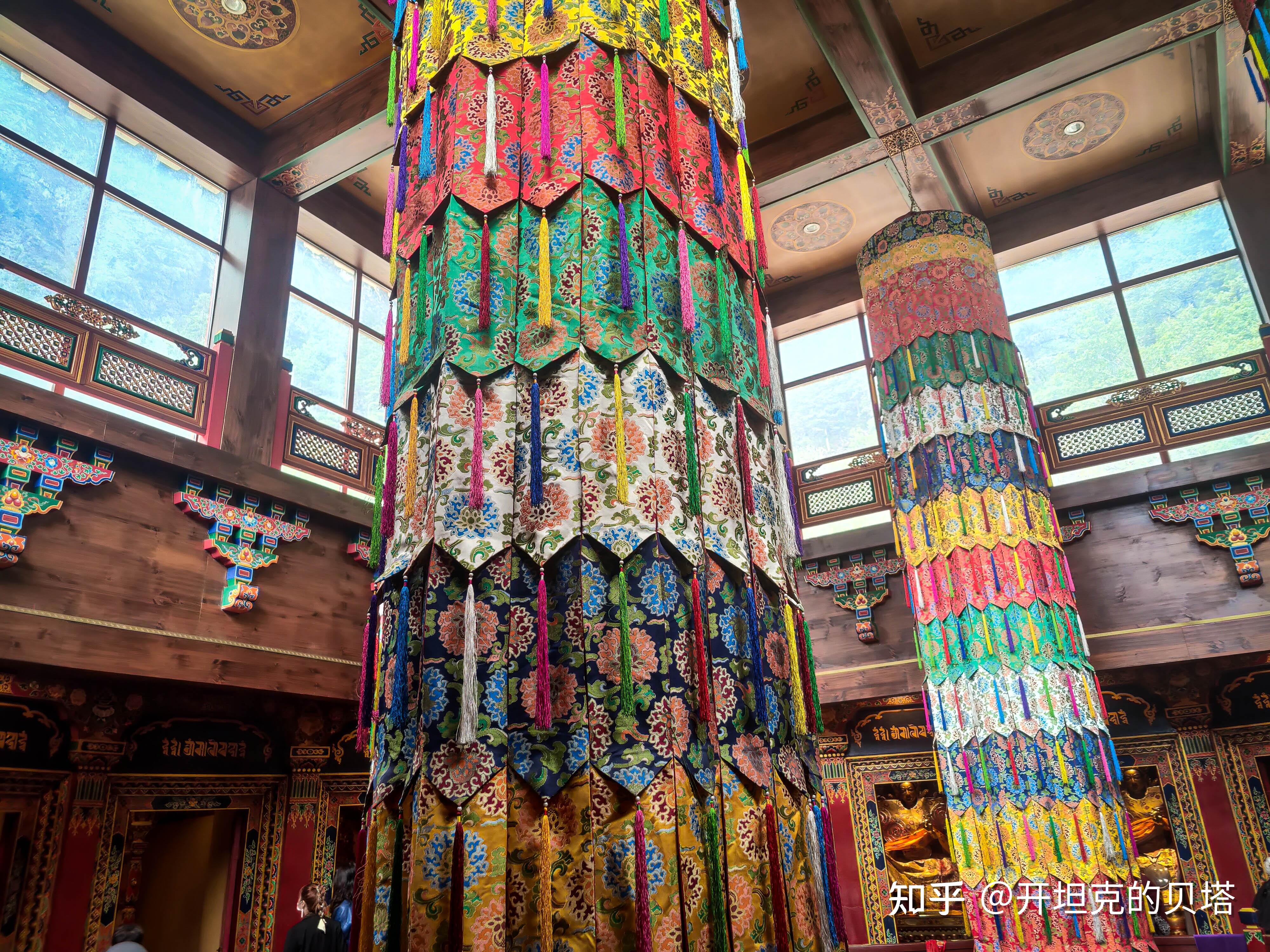 去丽江香格里拉只能逛古城