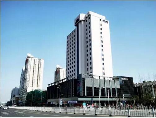 合肥黄山大厦百花宾馆酒店地址:合肥 庐阳区 寿春路191号 ,是一座设计