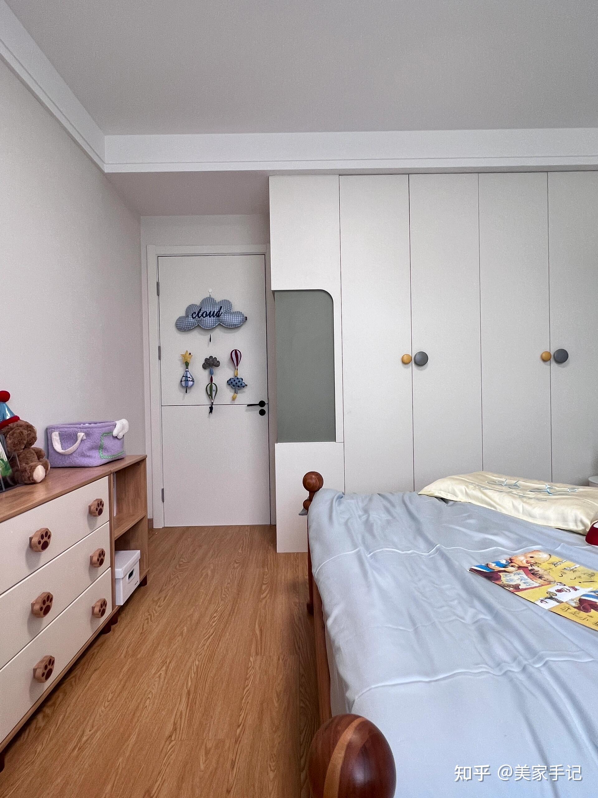 背景墙 房间 家居 起居室 设计 卧室 卧室装修 现代 装修 1920_2560