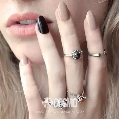 快抱走|过节送你50款美甲图案 拿走不谢!-美甲图片2021过年