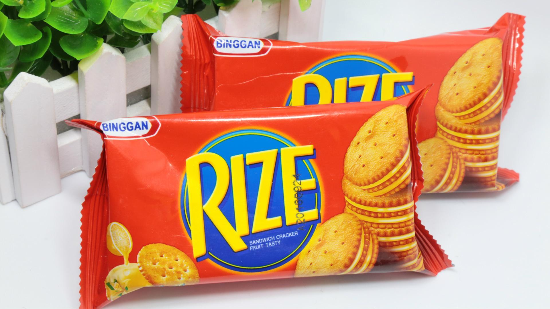 "rize"饼干原告称,"rize"饼干自2010年起即通过被告二的关联公司深圳