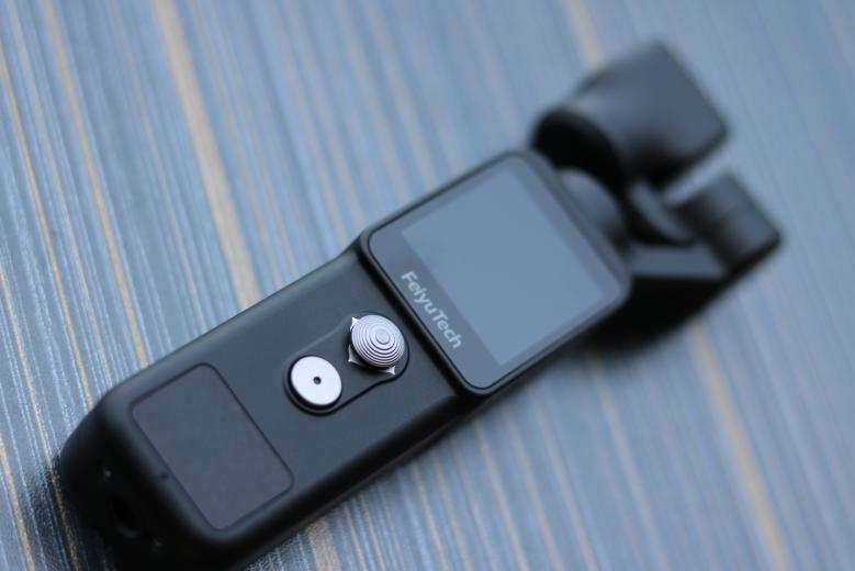 抢先体验飞宇pocket2,这才是真正的vlog口袋相机,够稳够广够持久