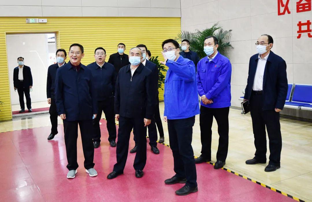 石横特钢董事长张伟!职工人均收入达11万,连续5年实现增长!