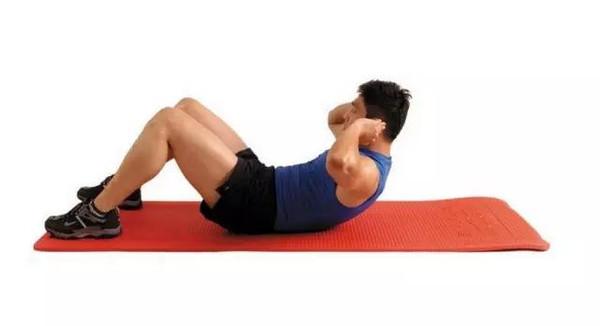 4)臀桥臀桥动作对于臀部有绝赞的运动效果