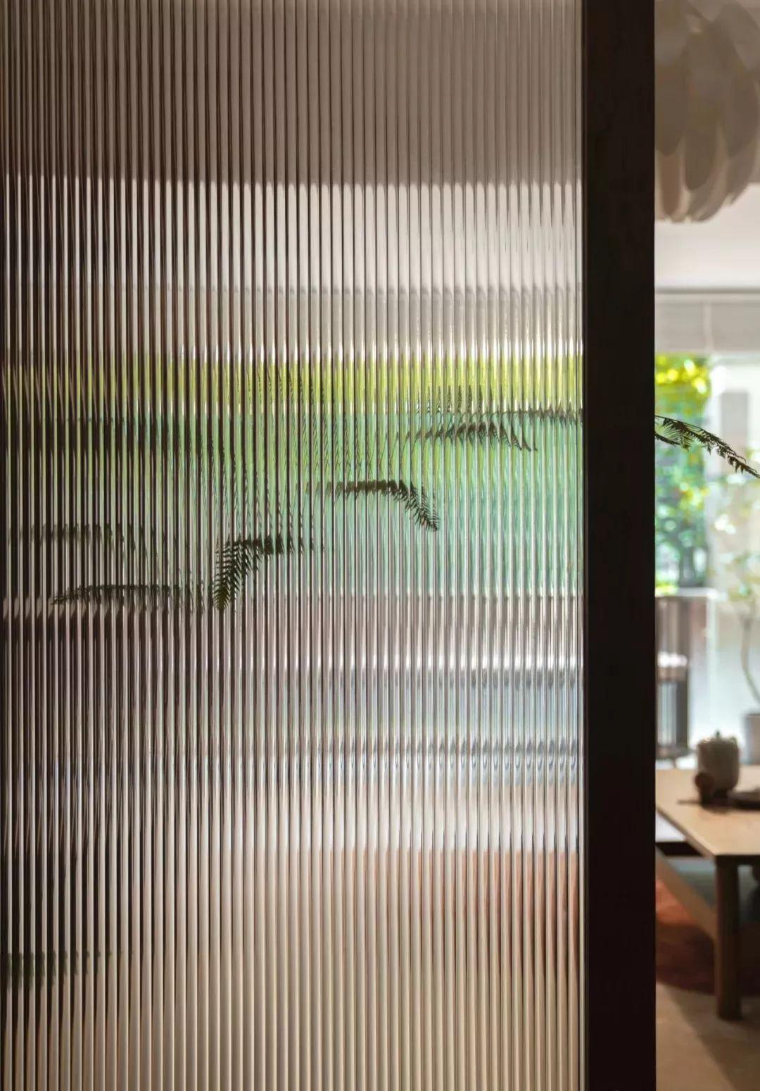 火爆全网的长虹玻璃究竟有什么魅力