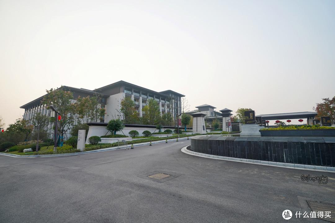 大龙湖畔的湖光山色：徐州绿地铂瑞酒店初体验 - 知乎