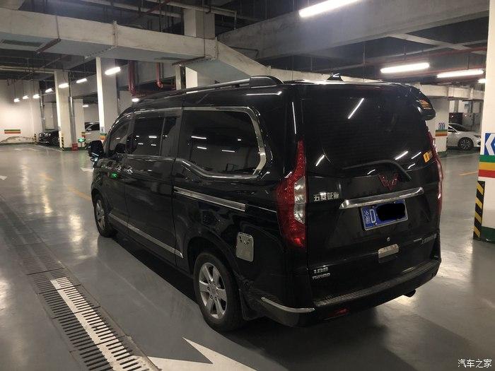 出一手自用15款黑色七座1.8豪华版国五蓝牌五菱征程,要精品的来!