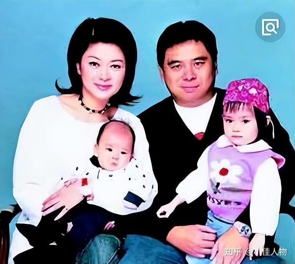 为娶央视主持人，富豪丁健抛妻弃子，没想到前妻和现任竟处成闺蜜 - 知乎