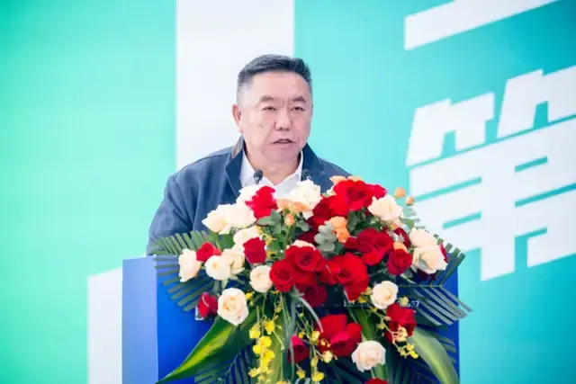 盈峰环境新能源环卫装备行业第一发布暨2024年新品推介会顺利举办