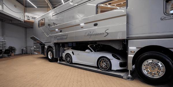 1000多万的房车,顶级!