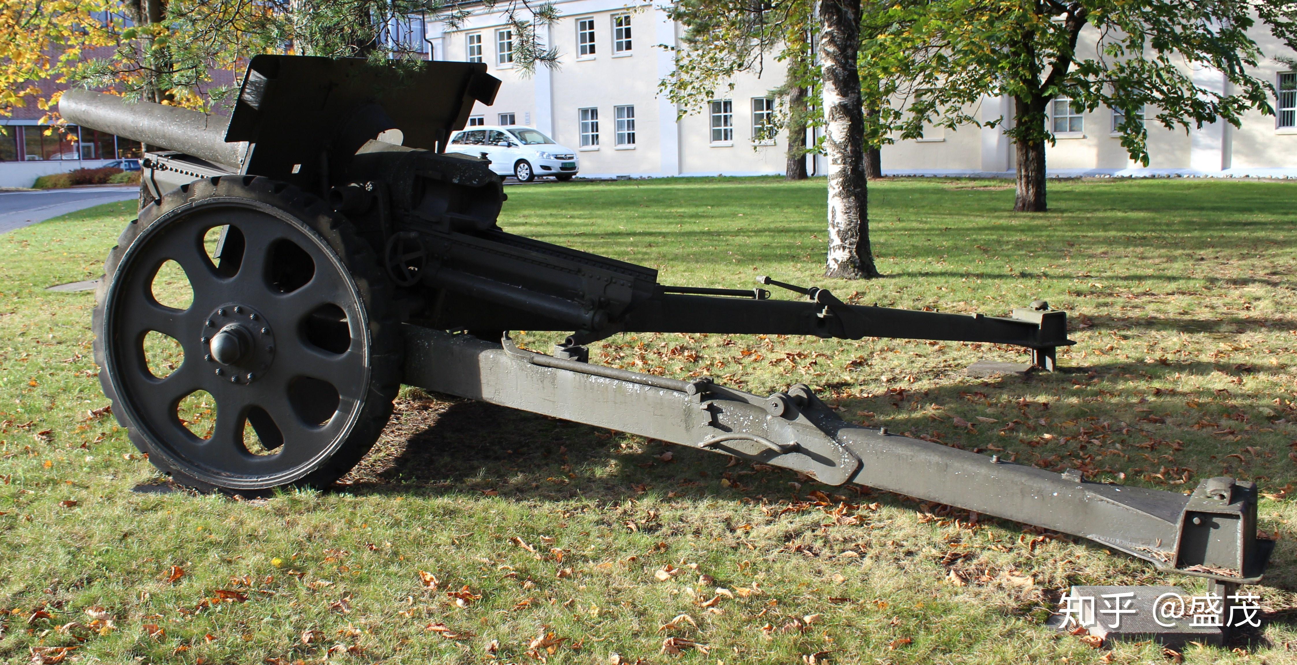 克虏伯120毫米榴弹炮图片