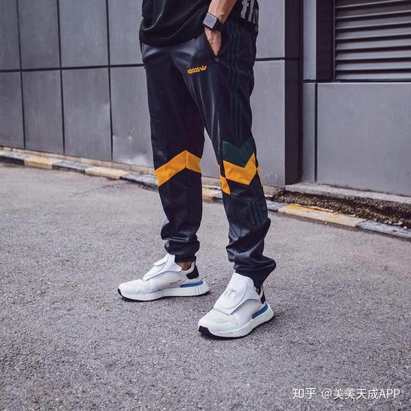 Men's adidas Ultra Boost Running Shoes Best Price Guarantee at