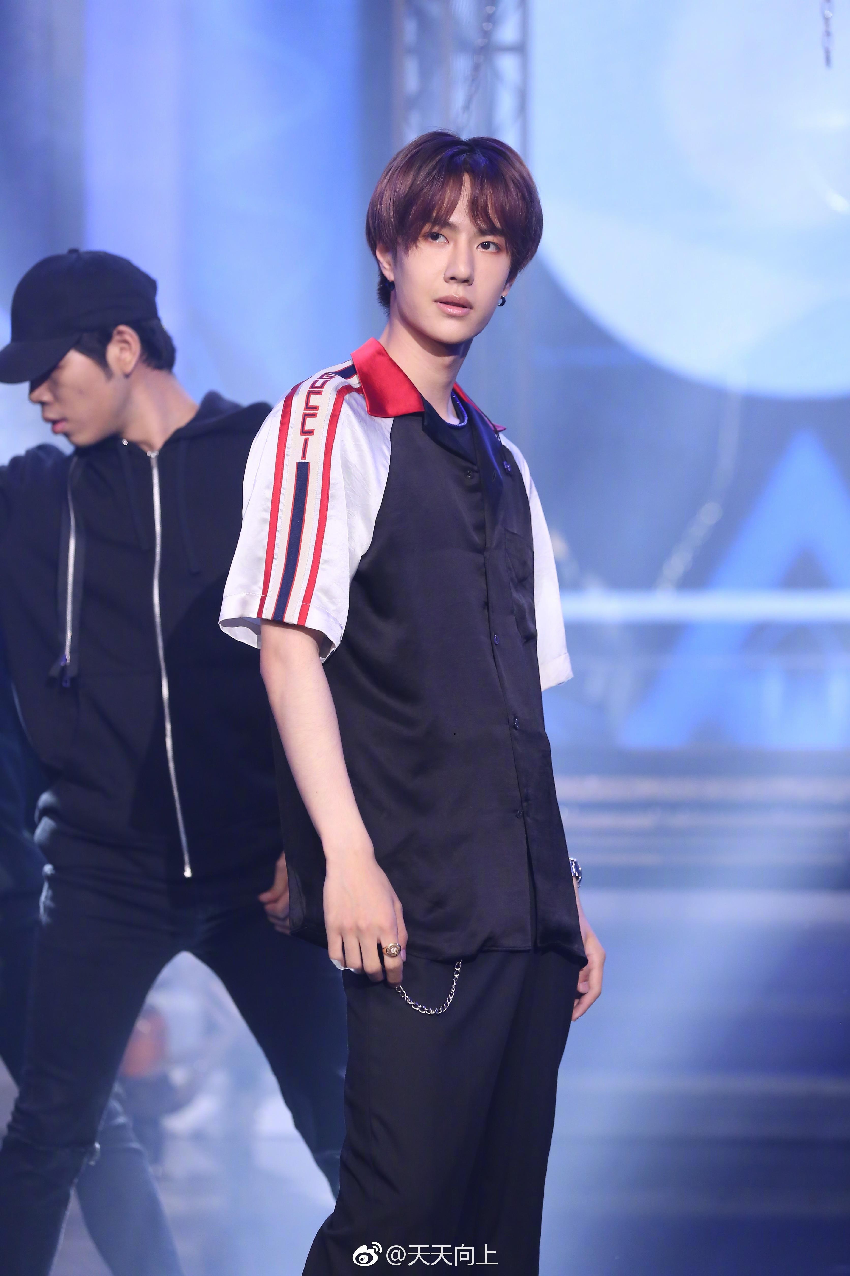 20200224今日博览王一博消息汇总花絮博