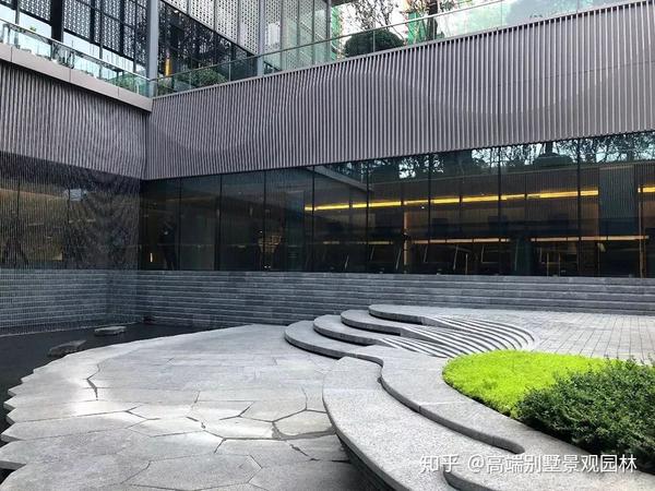 如何做好下沉花园景观？ - 知乎