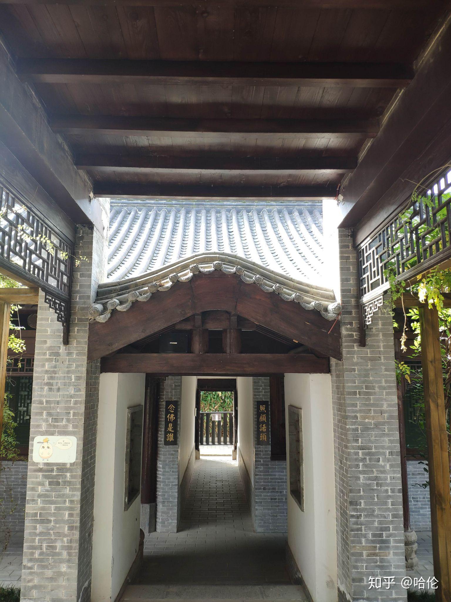 年间,李世民承诺保护犯了错的泾河龙王,但龙王还是被魏征在梦里给斩了