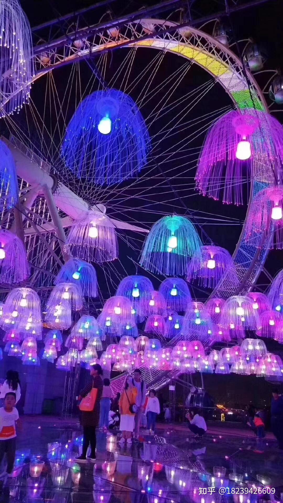 宇航员灯火造型强势来袭---灯光节设备出租 - 知乎