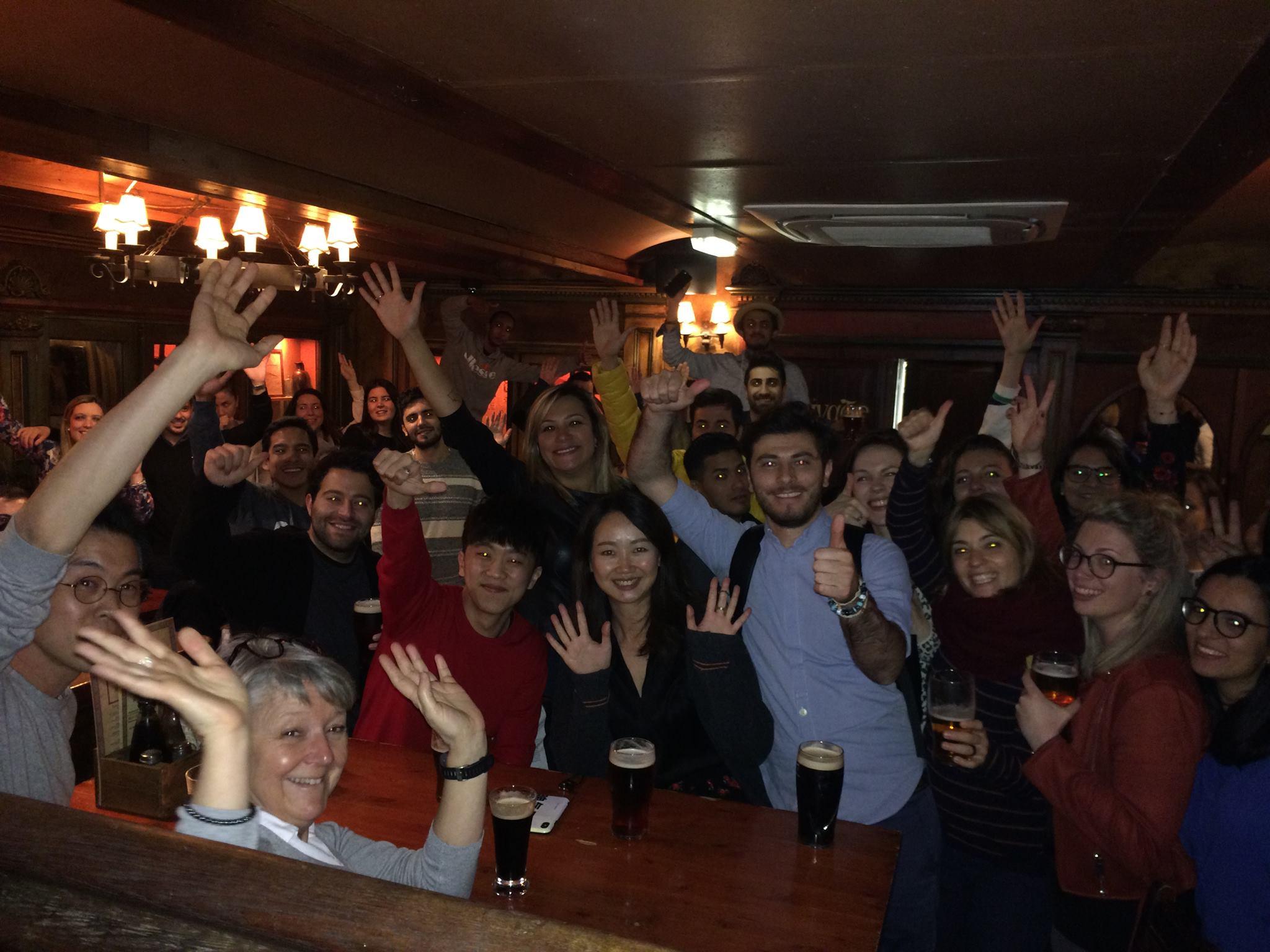 外国人都喜欢去酒吧吗