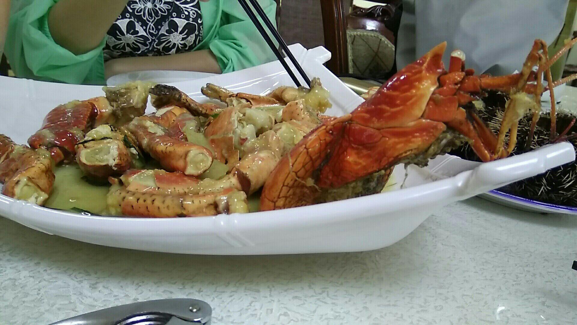 斐济是一个怎样的国家?