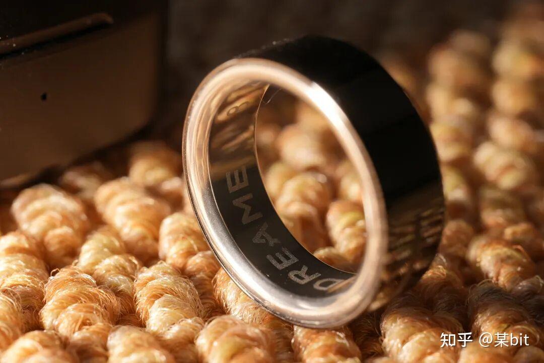 2999的追觅AI戒指,是今年我用过最「何意味」的产品