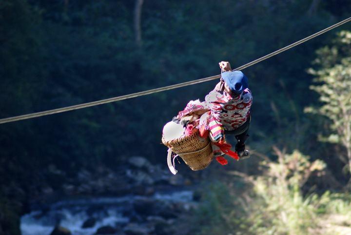那座最特殊的中国桥没有名字,人们叫它"溜索桥"2012年,我在贵州第一