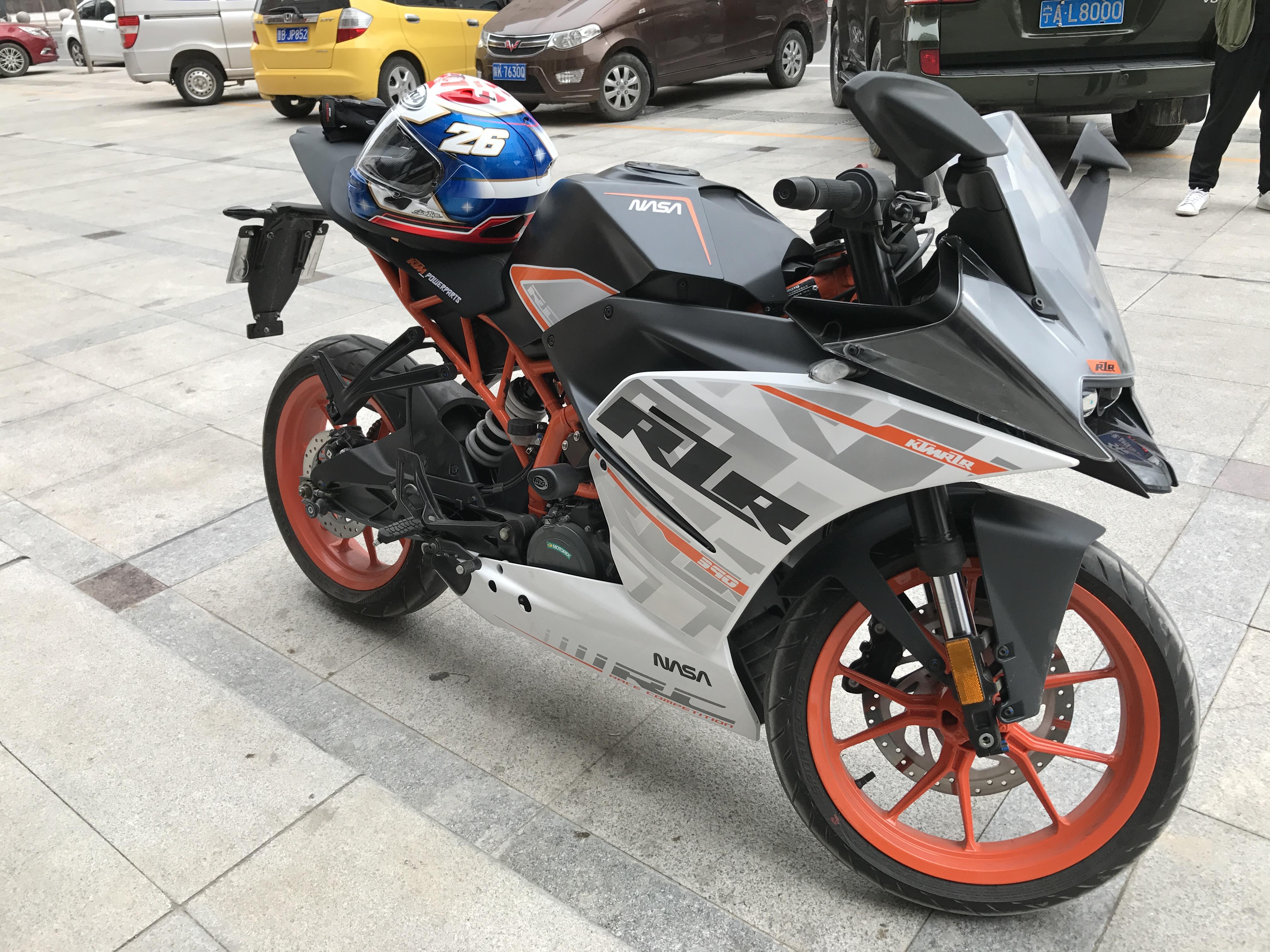 2017春风650nk还是2016ktmrc390
