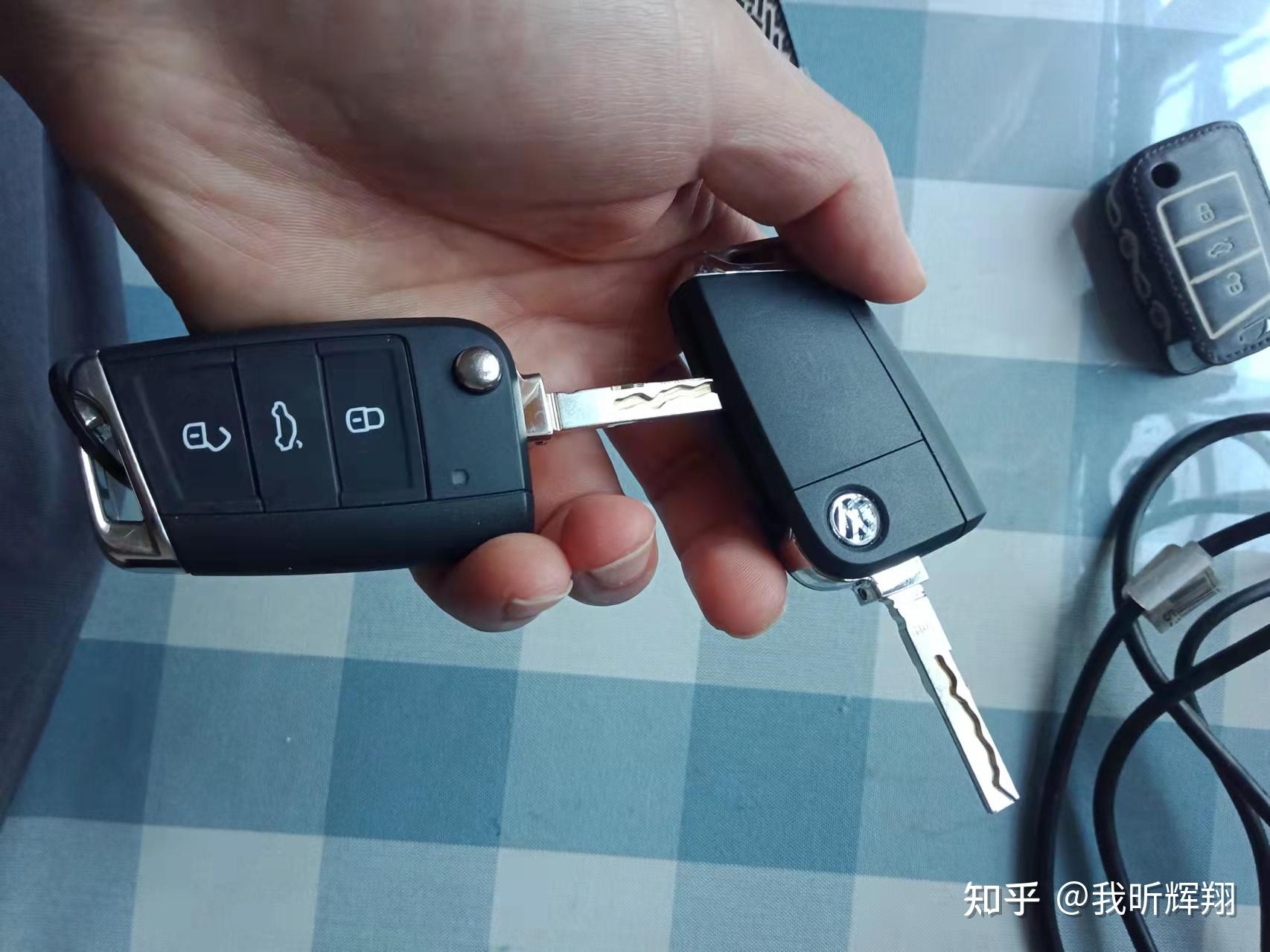 途岳车钥匙更换电池全过程