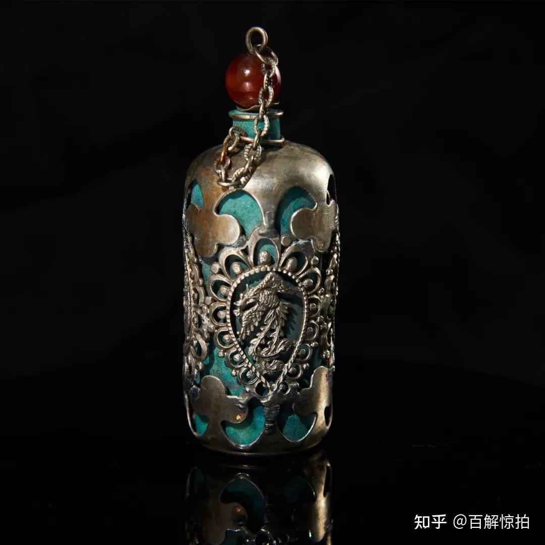 中国范儿|百解惊拍鼻烟壶专场:微观世界里的繁华世界 - 知乎