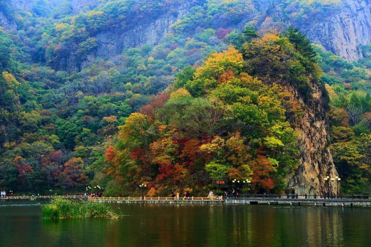 遼寧國慶旅遊景點推薦關門山旅遊攻略低音號免費語音導遊