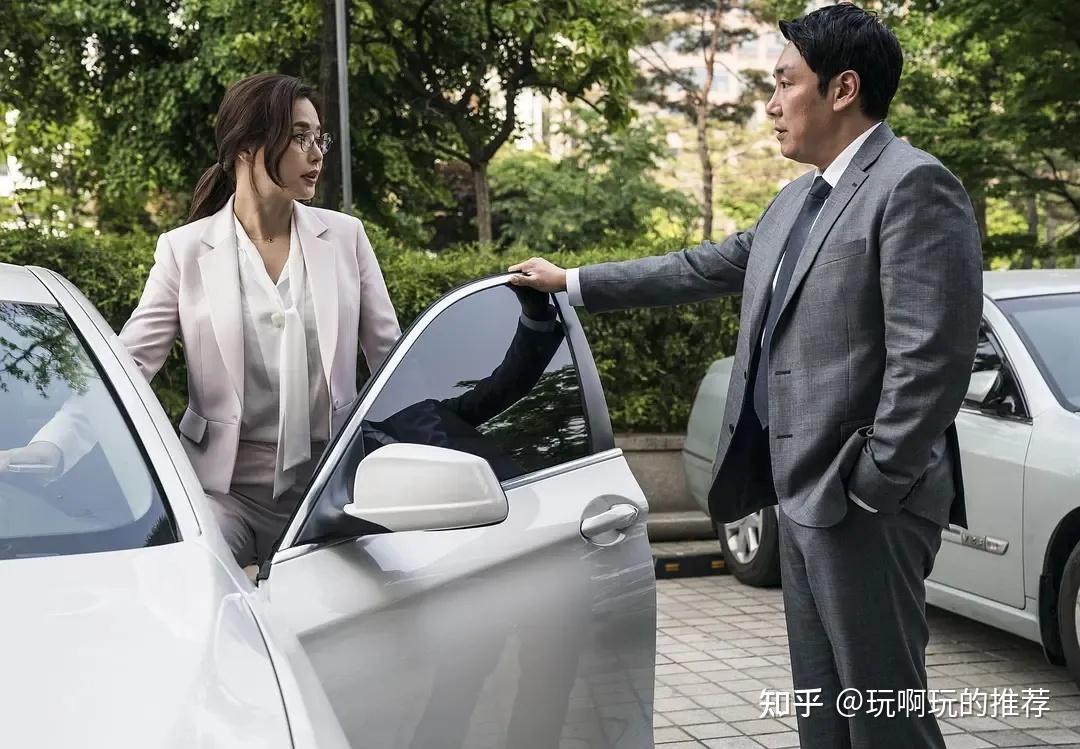 【韩影推荐】韩国检察官与金融腐败剧《黑钱》由赵震雄,李荷妮 担任