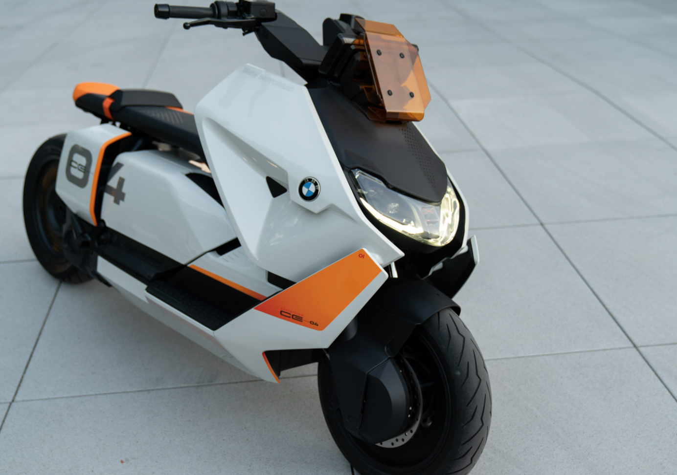 离现实更近宝马发布definitionce04概念电动摩托车