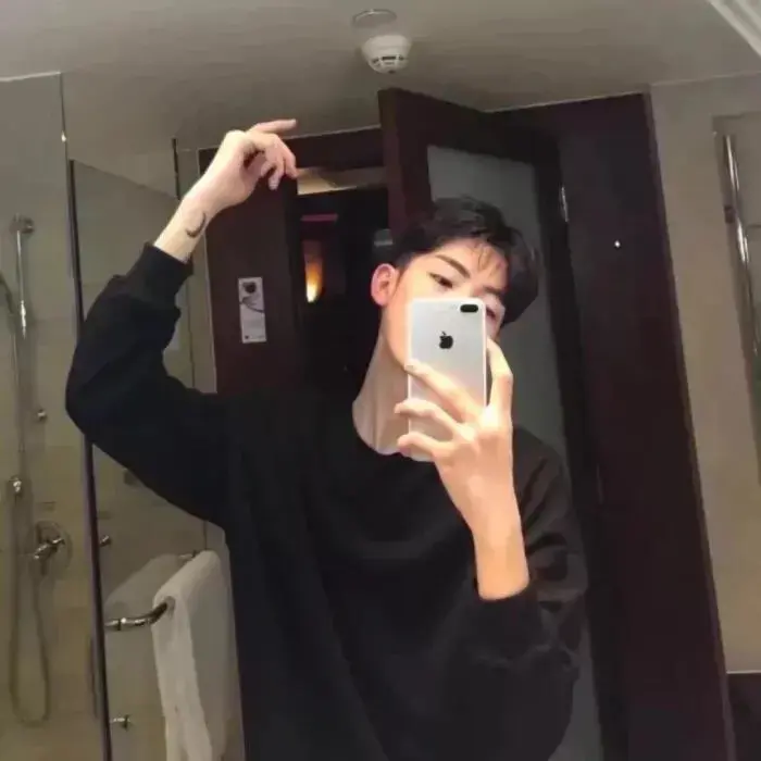 190张第一眼就让你觉得惊艳的男生头像 - 知乎