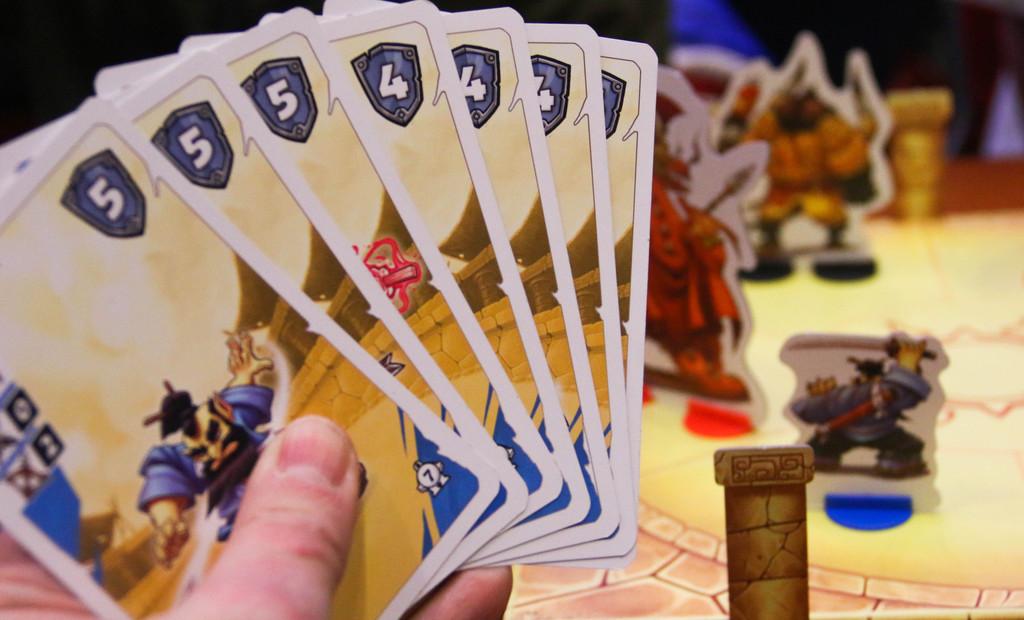 有什么适合多人一起玩的聚会游戏?