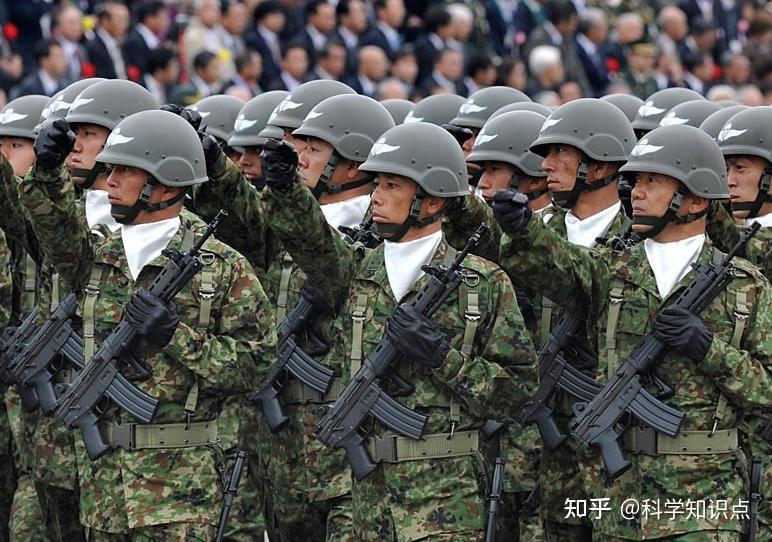 日本自卫队解放军图片