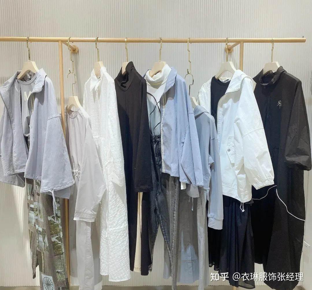 广州品牌折扣女装尾货哪里批发更靠谱? - 知乎
