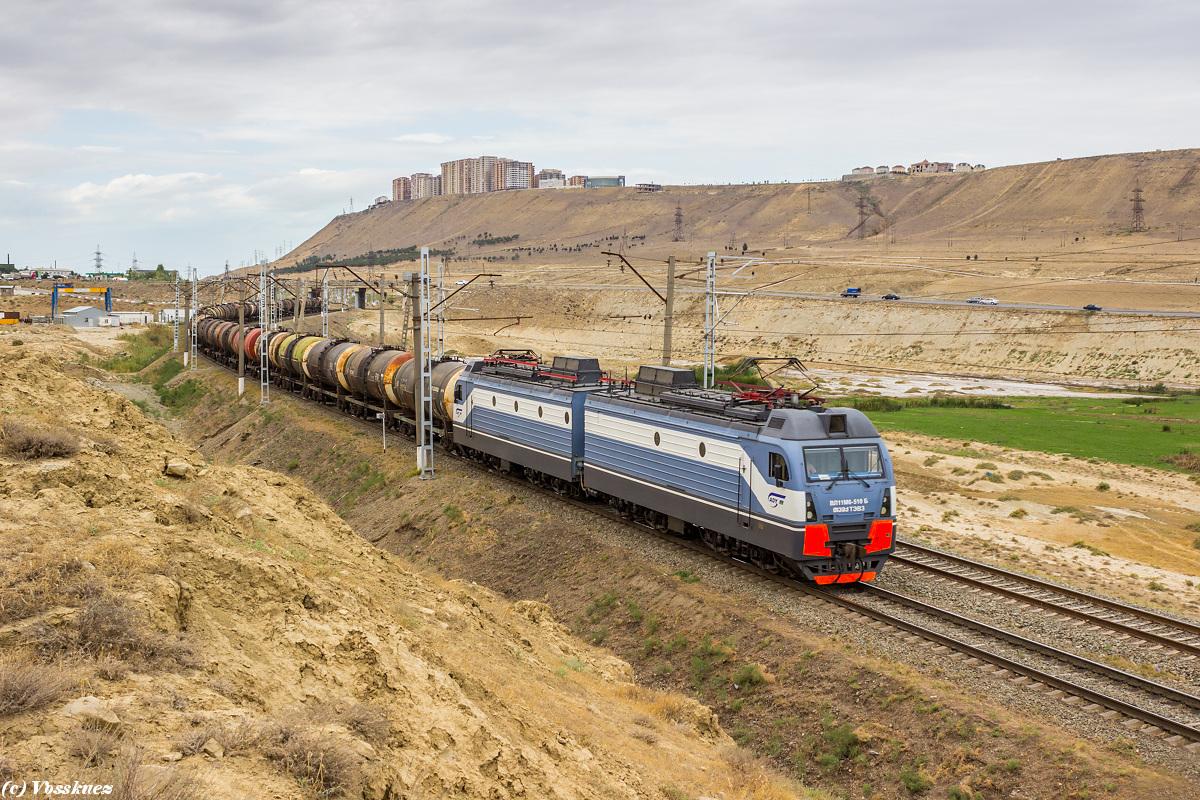 铁道科普vl10型电力机车的升级产品苏联铁路vl11型电力机车