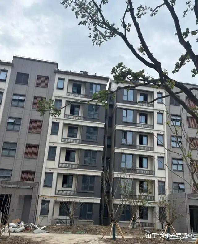 手握上千套滞销房源,这家上海房企要拼了… - 知乎